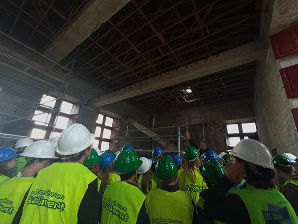 Charpente-Bouteville-2022-coulisses-batiment