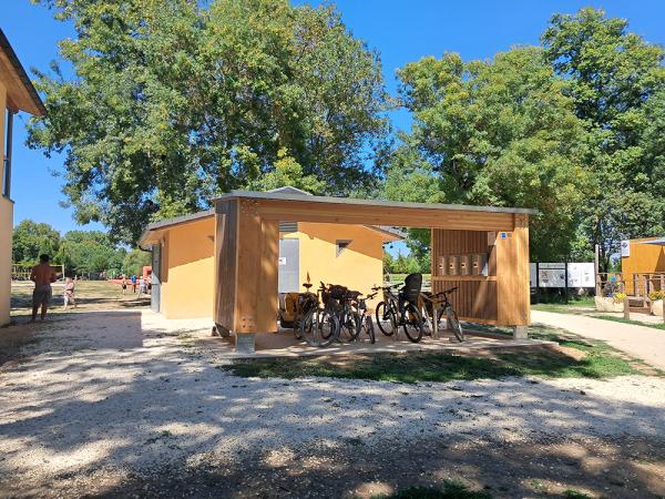 E-port-services-velos-bain des dames